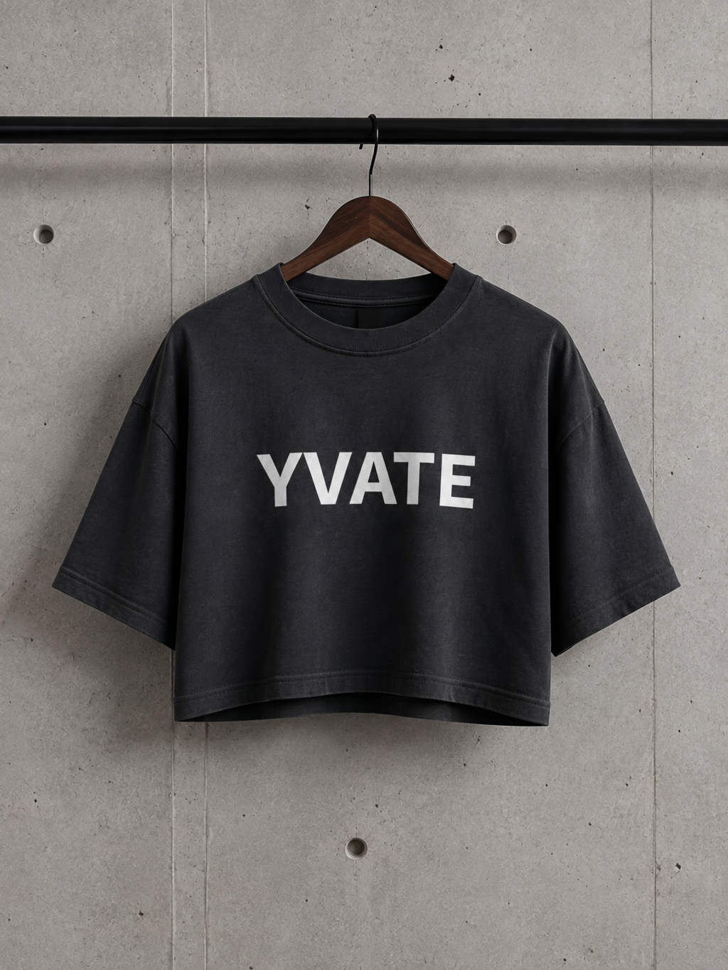 YVATE District Cropped Tee